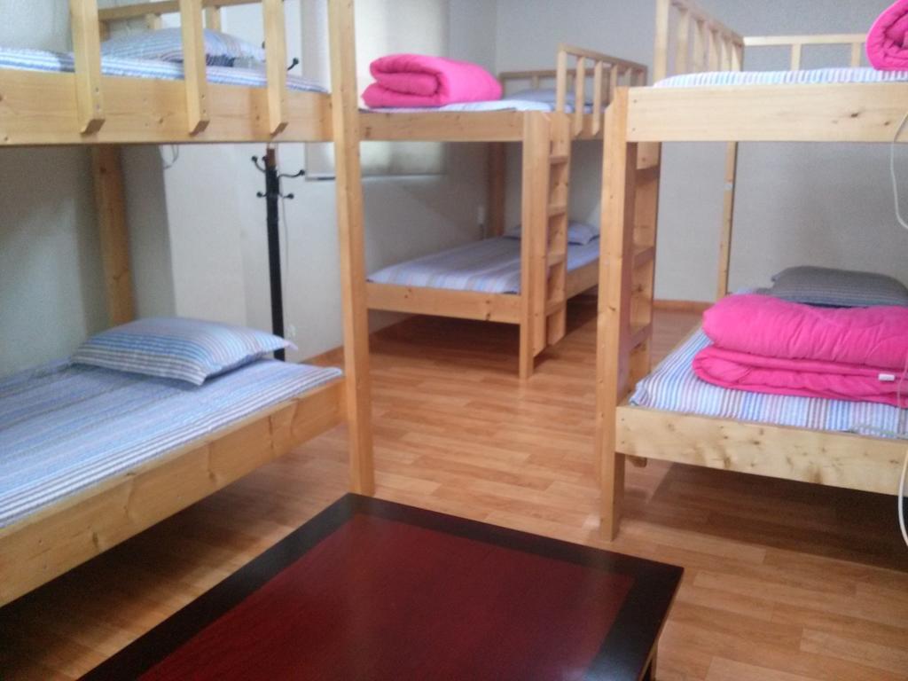 Little Prince Guesthouse Каннын Номер фото